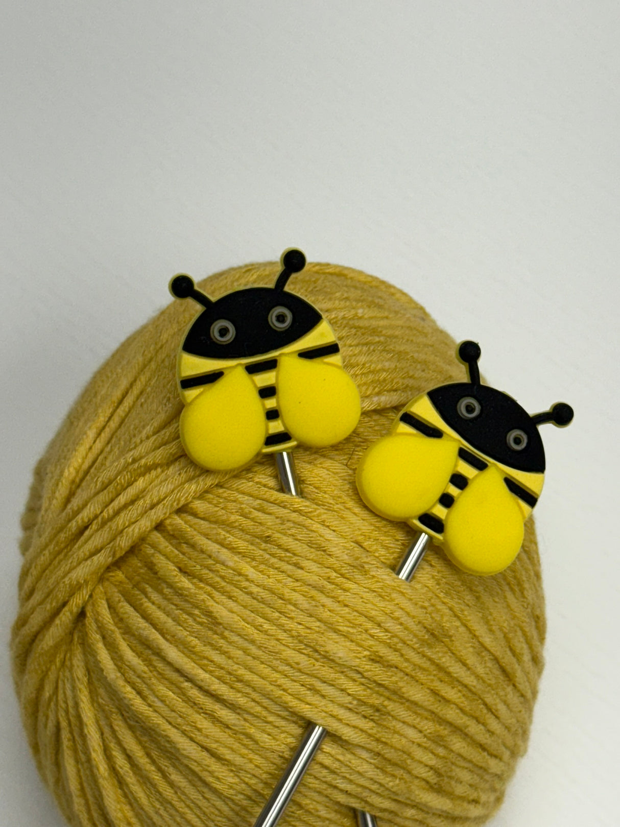 Bee Needle Stoppers