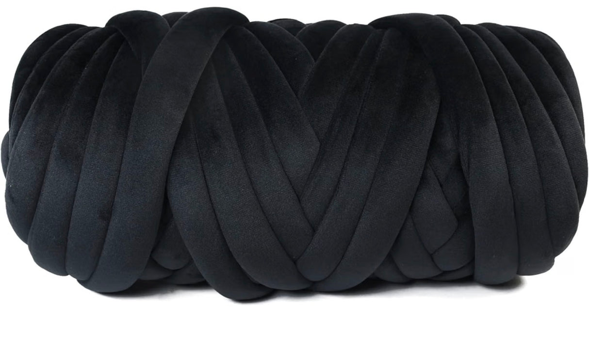 October 15: Chunky Knit Handbag Workshop