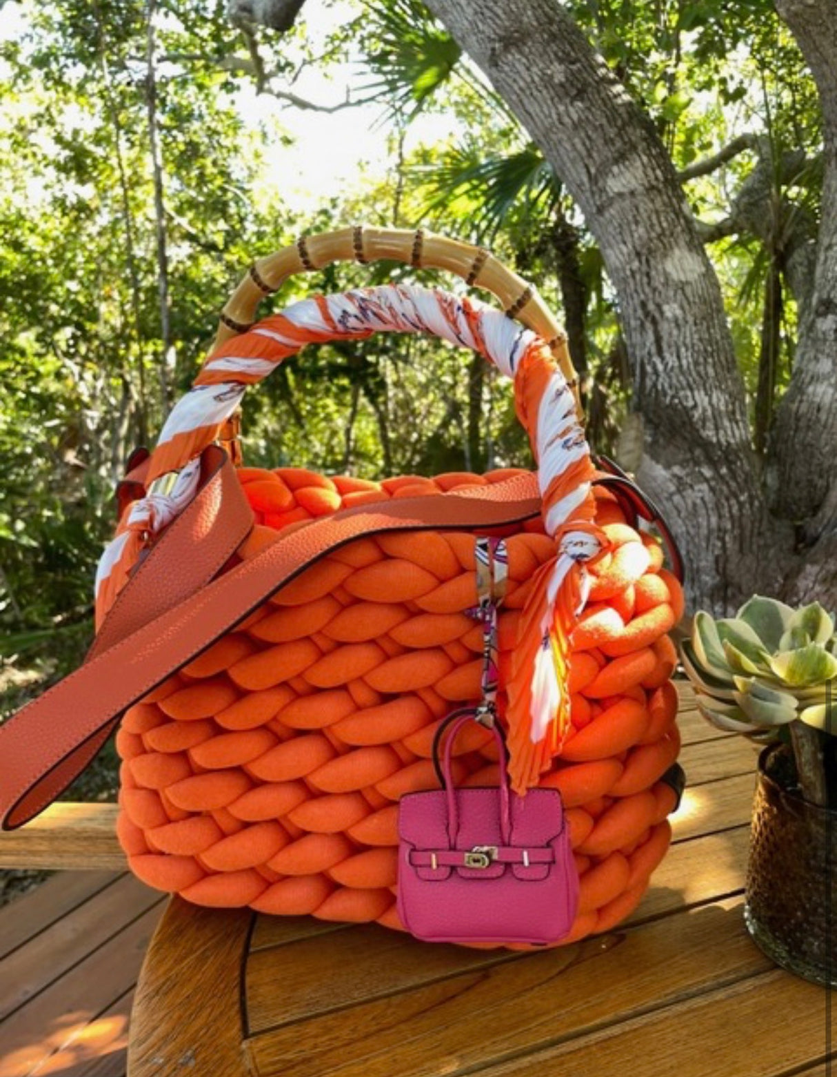 October 15: Chunky Knit Handbag Workshop