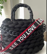 October 15: Chunky Knit Handbag Workshop