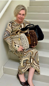 October 15: Chunky Knit Handbag Workshop