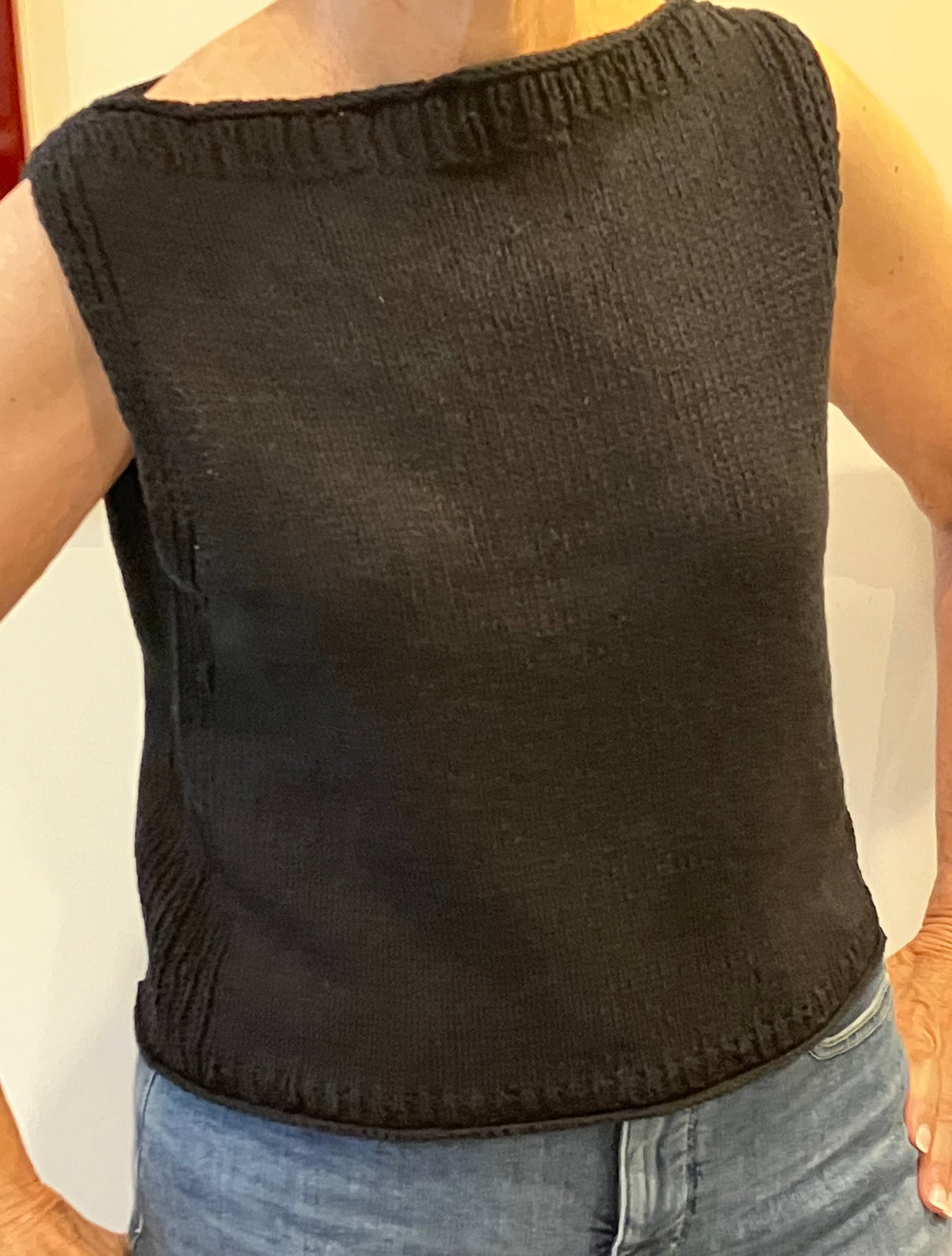 A Summer Top to Fall in Love with: Sabai Top Club with Laurie