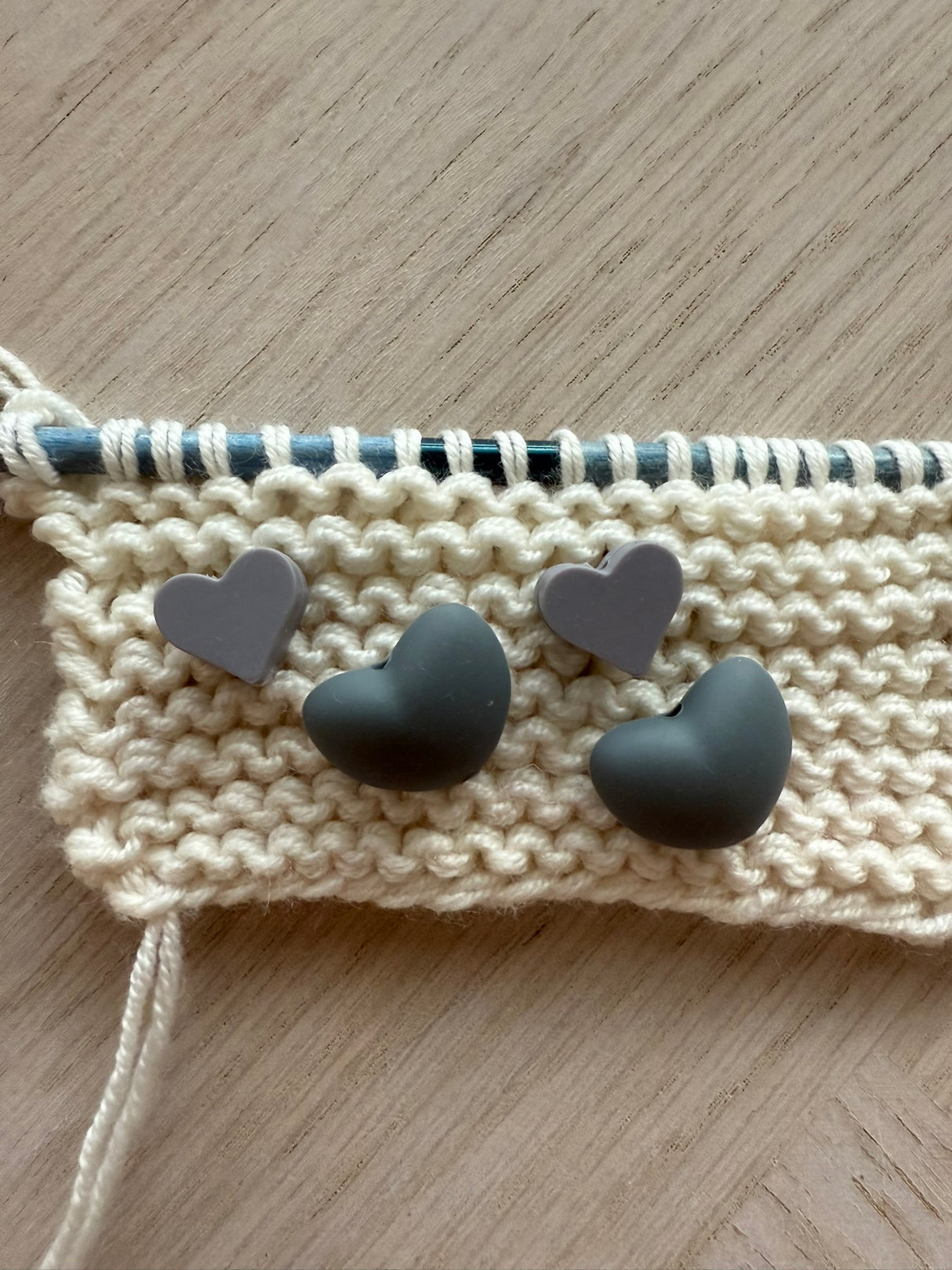 2 Pair of Heart Needle Stoppers