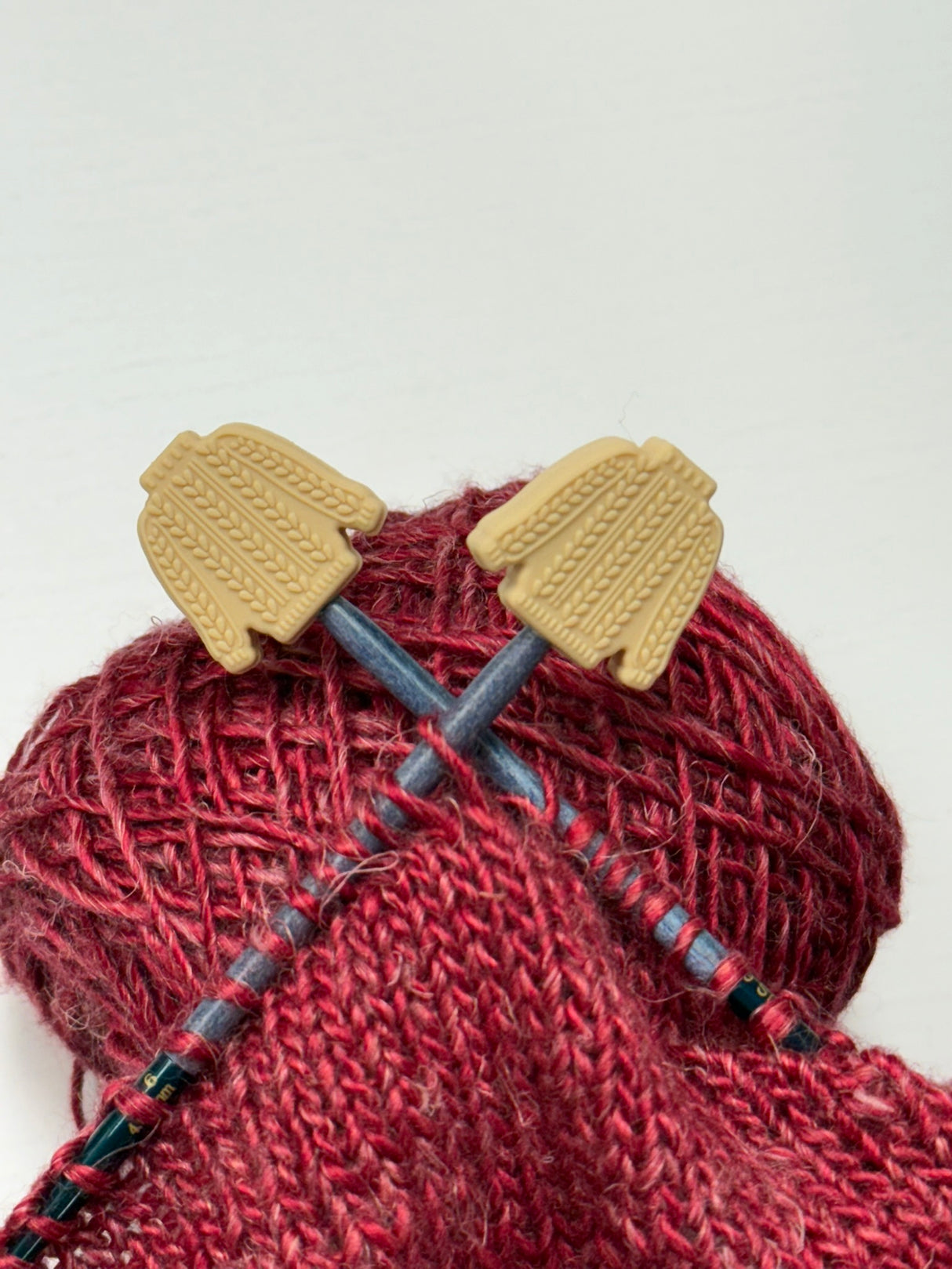 Sweater Needle Stopper