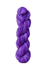 Monokrom Fingering Self Striping - by Urth Yarns